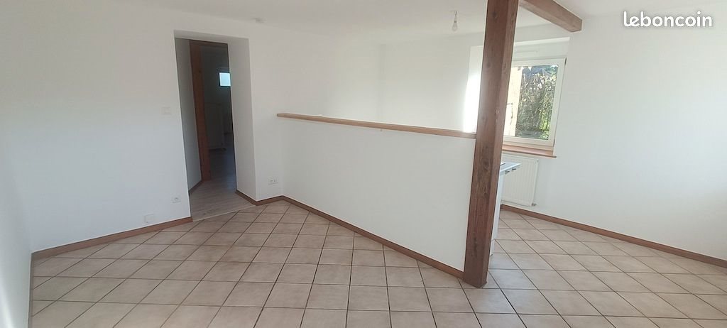 Appartement à louer, 42m², Plancher-Bas