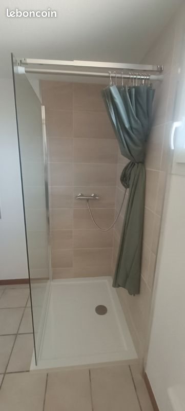 Appartement à louer, 42m², Plancher-Bas