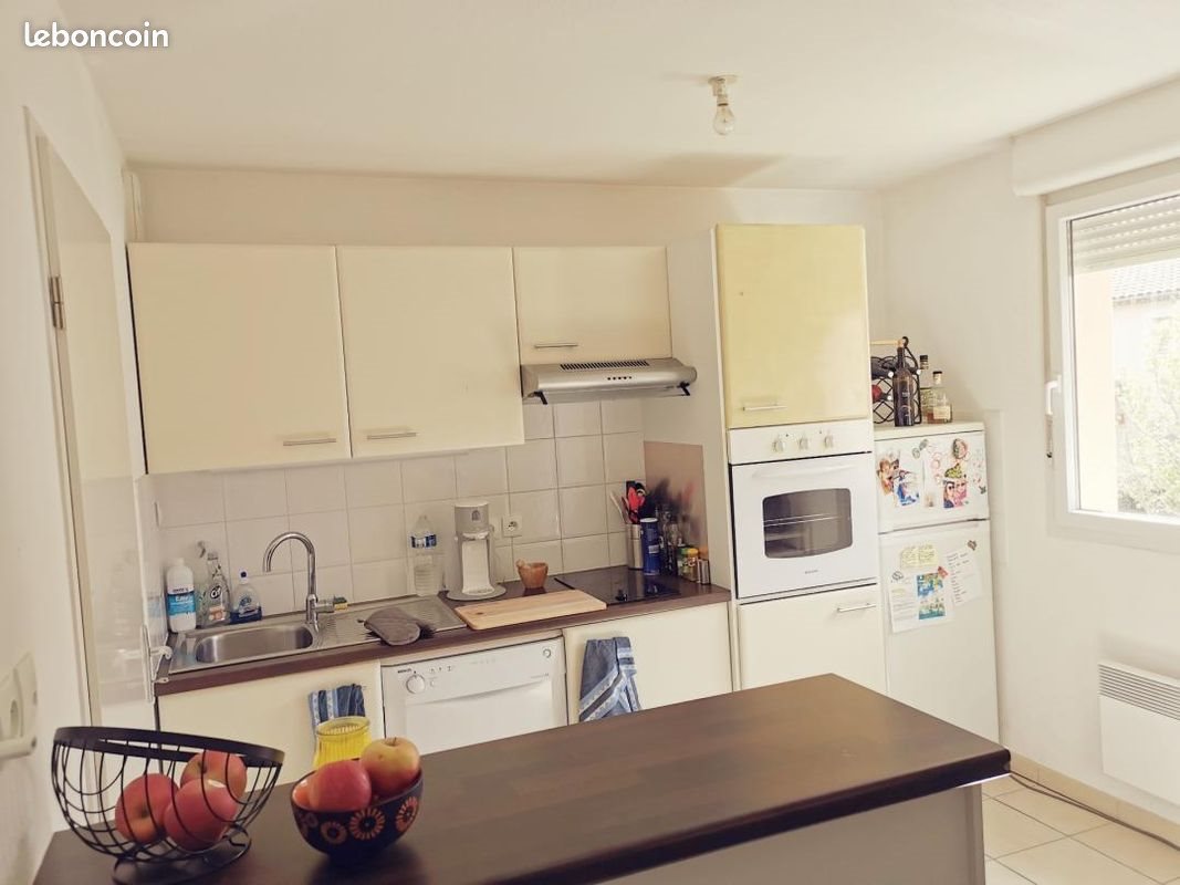 Appartement à louer, 63m², Montrabé