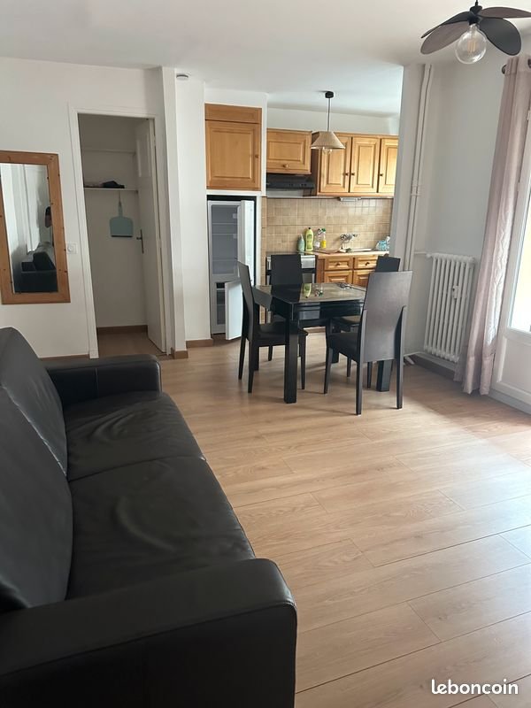 Appartement à louer, 42m², Antibes