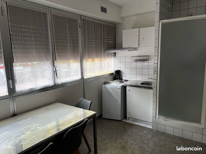 Appartement à louer, 17m², Châtenay-Malabry