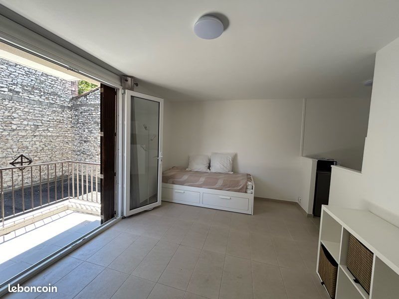Appartement à louer, 24m², Nîmes