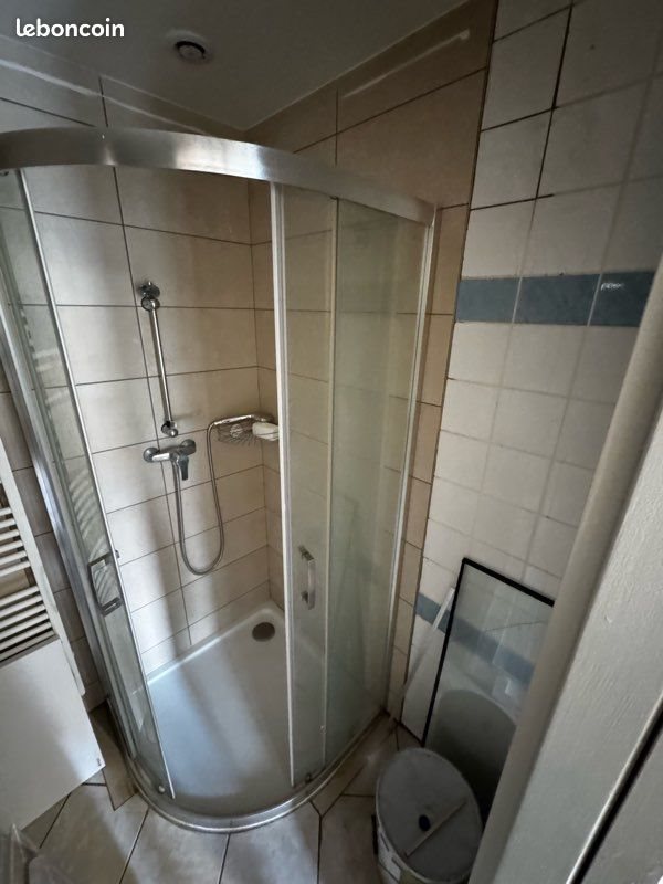 Appartement à louer, 20m², Roussillon