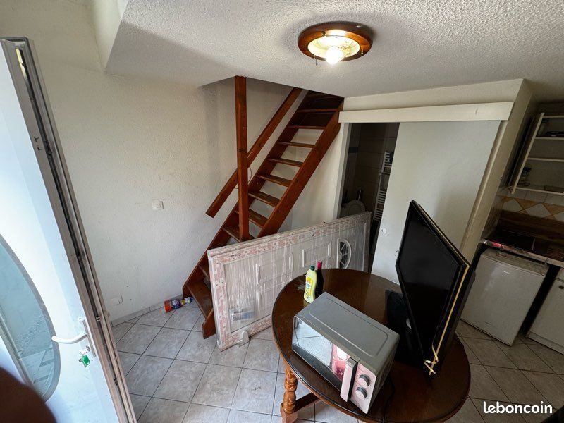 Appartement à louer, 20m², Roussillon