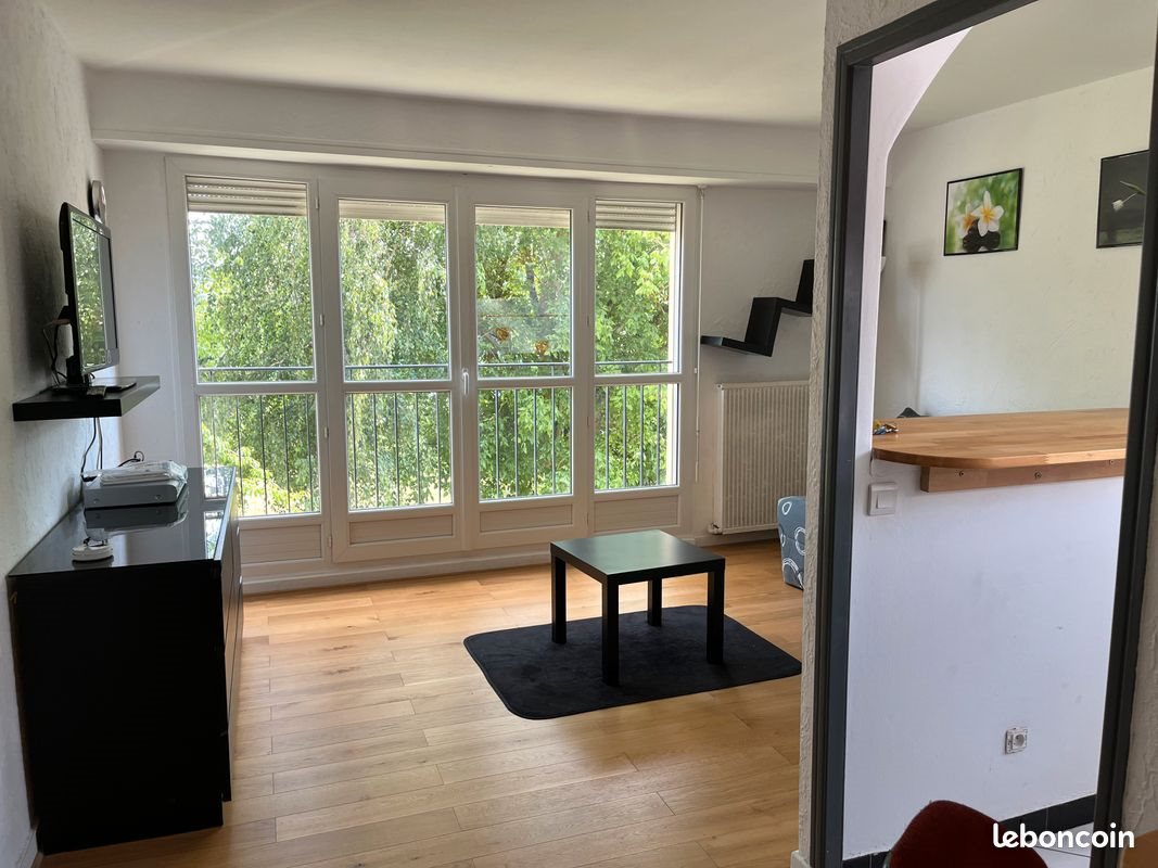 Appartement à louer, 27m², Pau