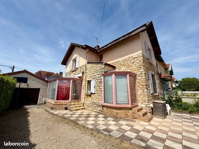 Maison à vendre, 102m², Damparis