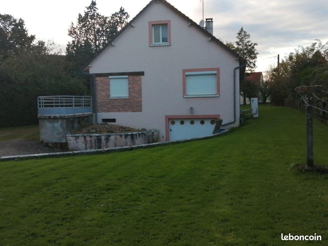 Maison à louer, 180m², Saint-Georges-du-Rosay