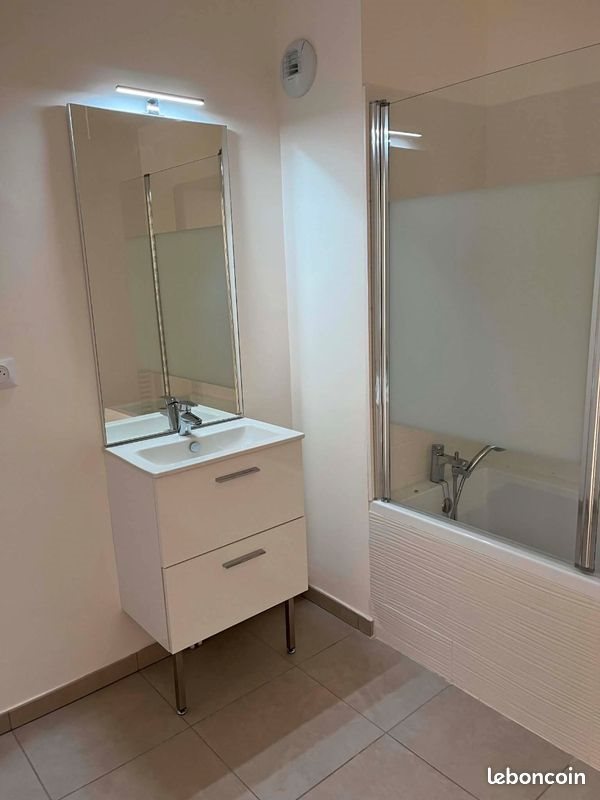 Appartement à louer, 65m², Vendeville