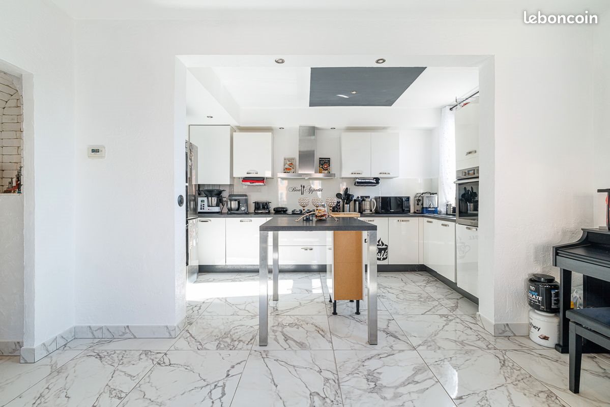 Appartement à vendre, 86m², Carros