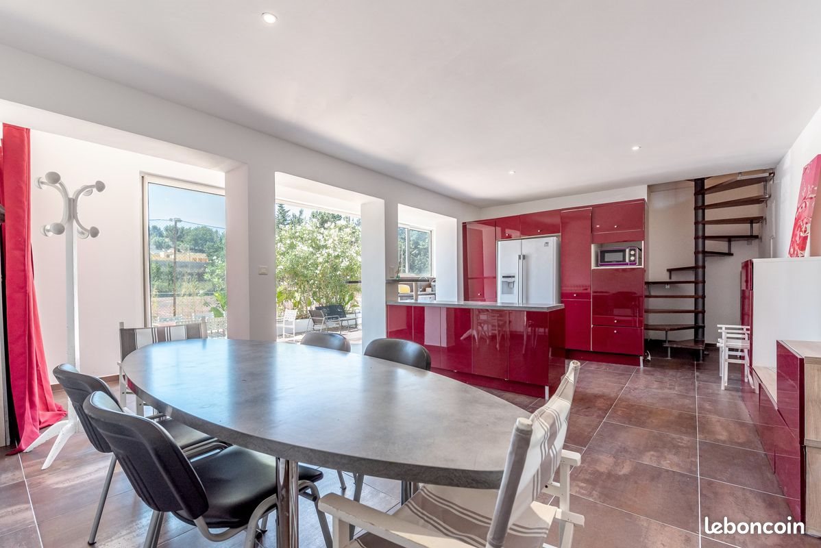Maison à louer, 105m², Ollioules