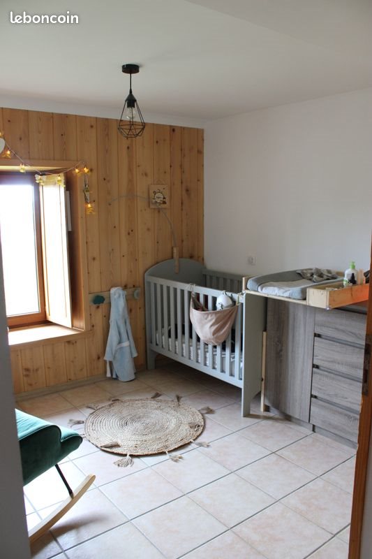 Appartement à louer, 90m², Pierrefontaine-les-Varans