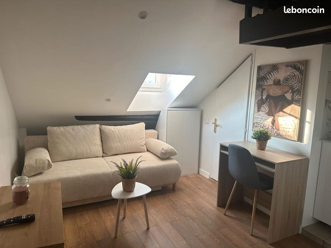 Appartement à louer, 16m², Paris 9ème