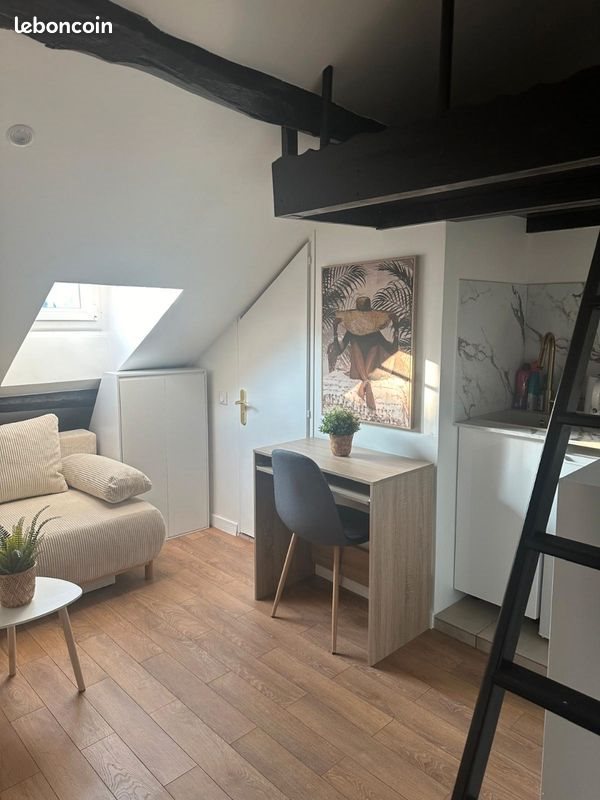 Appartement à louer, 16m², Paris 9ème