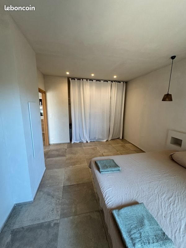 Appartement à louer, 60m², Viggianello