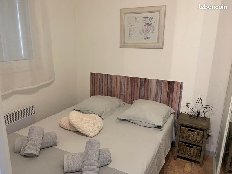 Appartement à louer, 38m², Eyguières