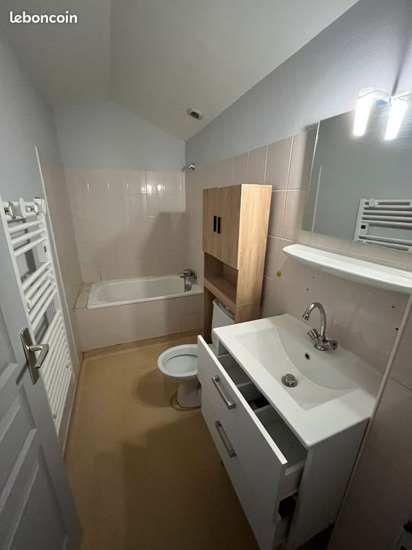 Appartement à louer, 48m², Auch