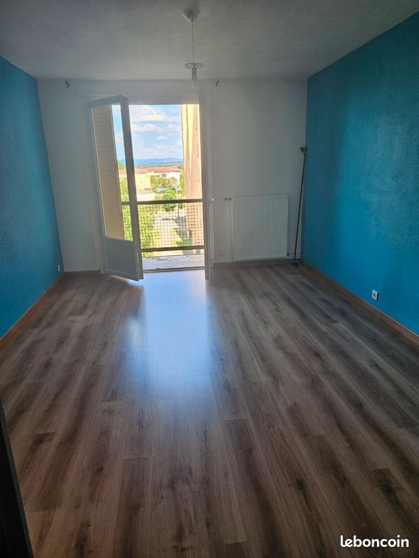 Appartement à louer, 53m², Roanne