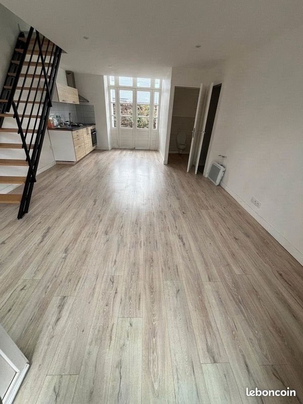 Appartement à louer, 45m², Saint-Aubin-des-Châteaux