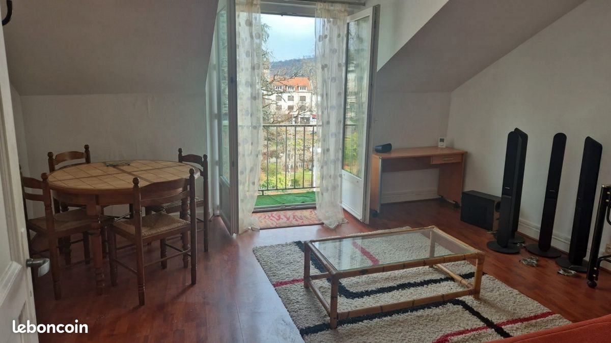 Appartement à louer, 40m², Aurillac
