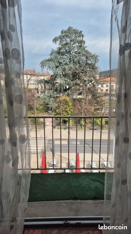 Appartement à louer, 40m², Aurillac