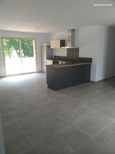 Maison à louer, 96m², Saint-Hilaire-Bonneval