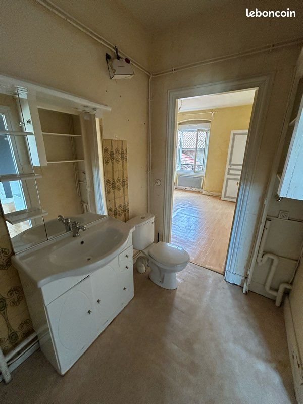 Appartement à louer, 80m², Peschadoires