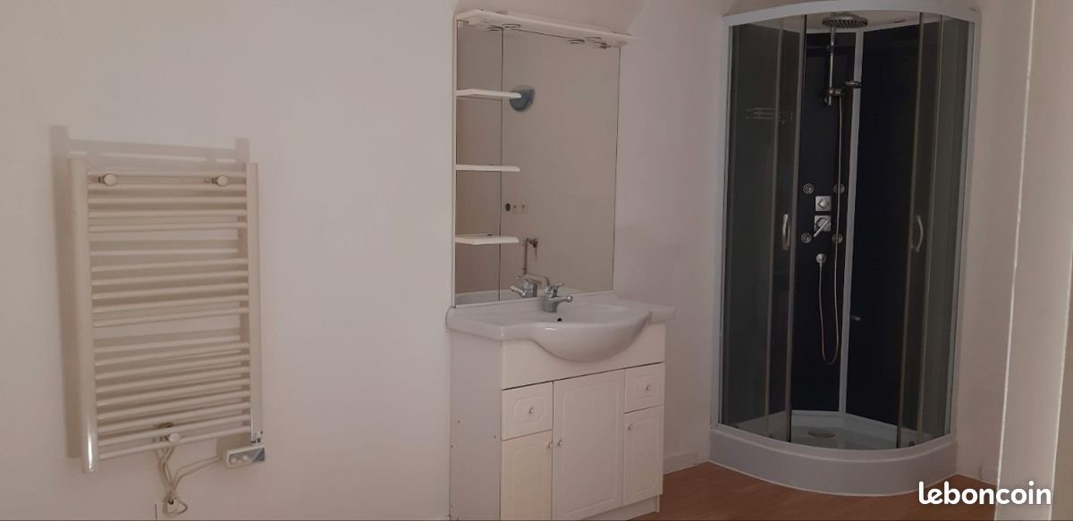 Appartement à louer, 90m², Pons