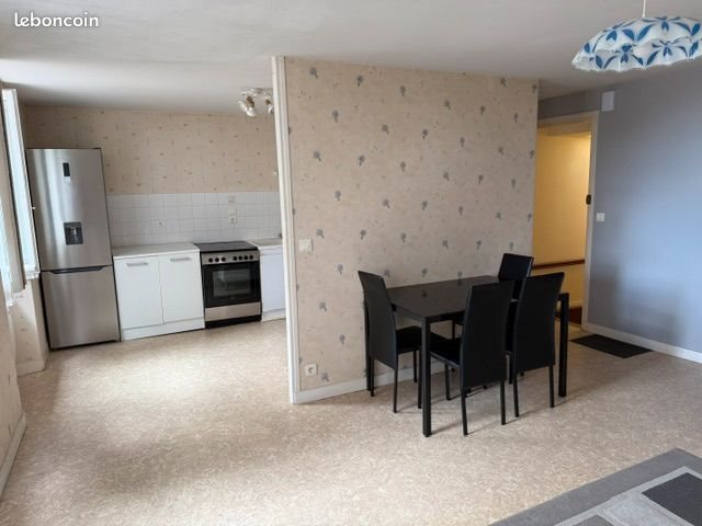 Appartement à louer, 75m², Egletons