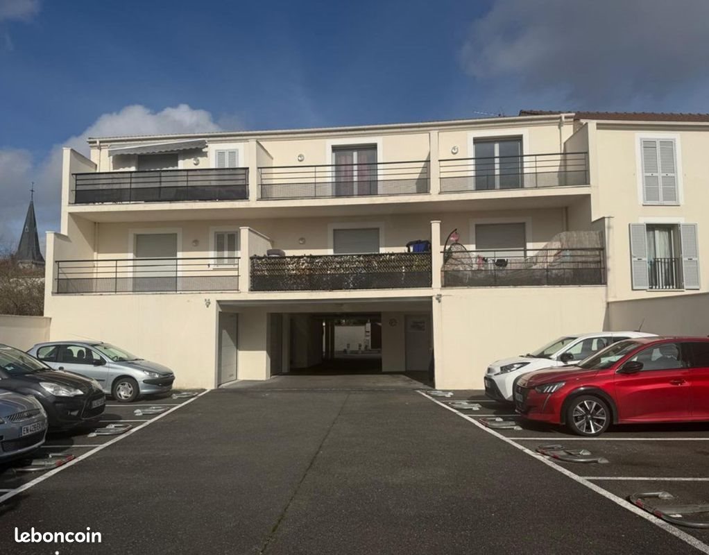 Appartement à louer, 28m², Mitry-Mory