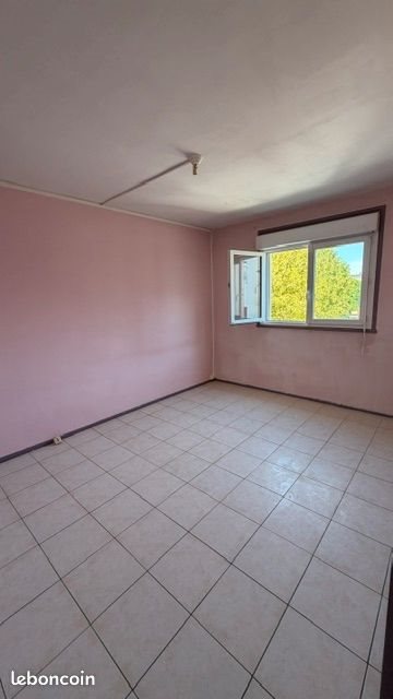 Appartement à louer, 55m², Noyon