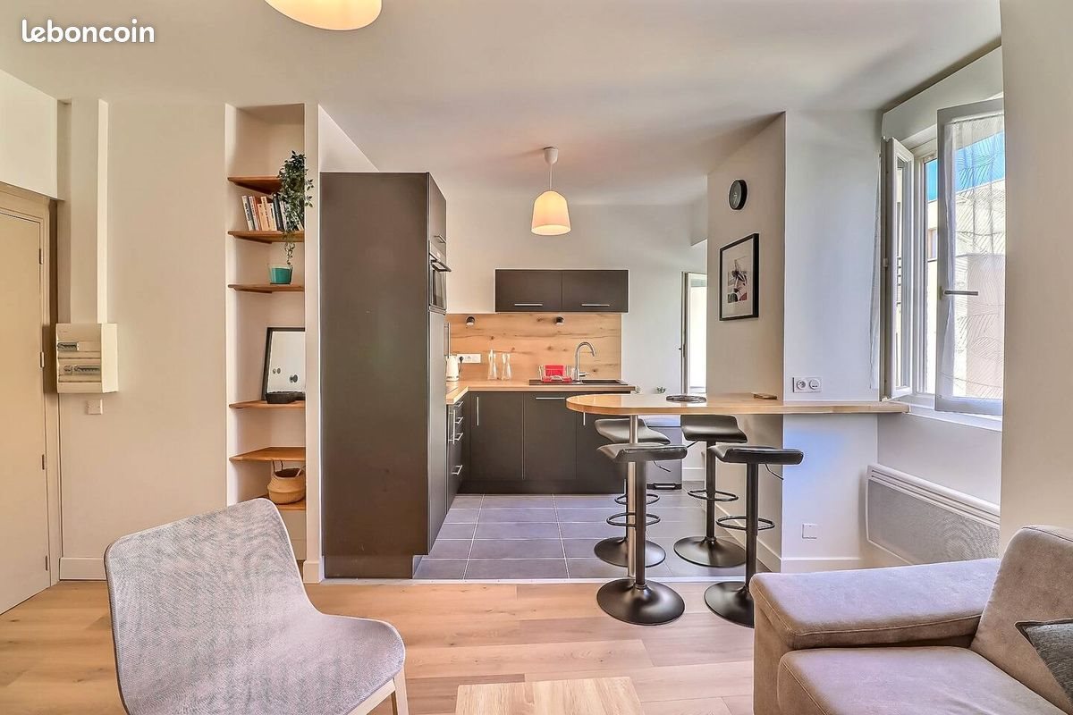 Appartement à louer, 38m², Nîmes