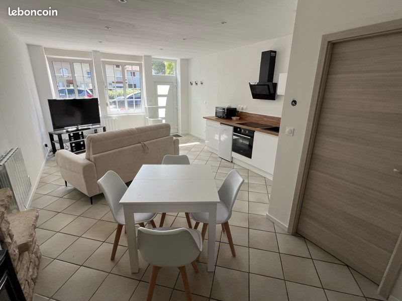 Appartement à louer, 40m², Courcelles-Chaussy