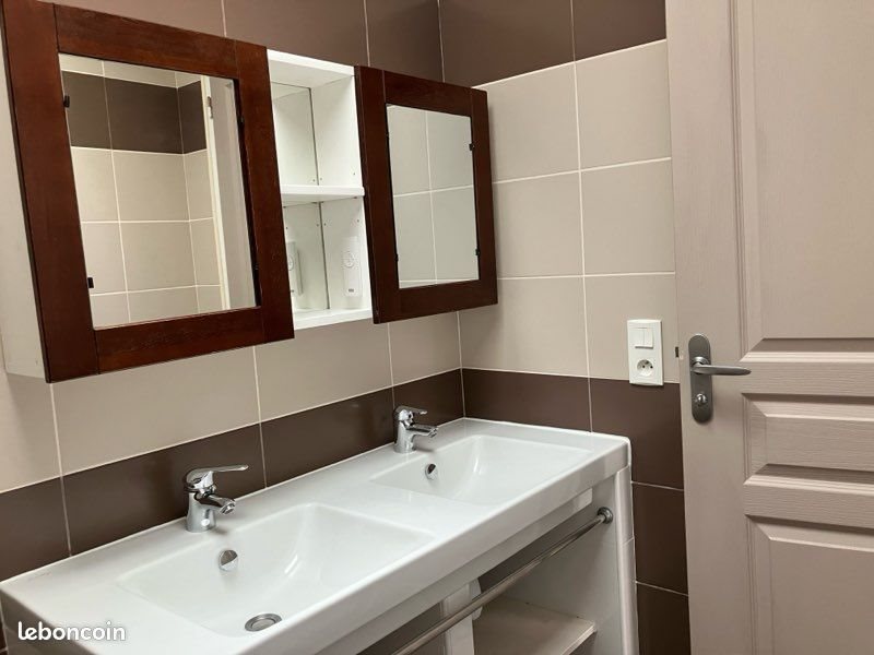 Appartement à louer, 60m², Villaines-la-Juhel