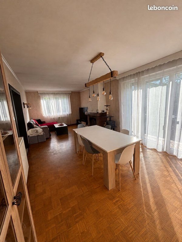 Maison à vendre, 94m², Lougres