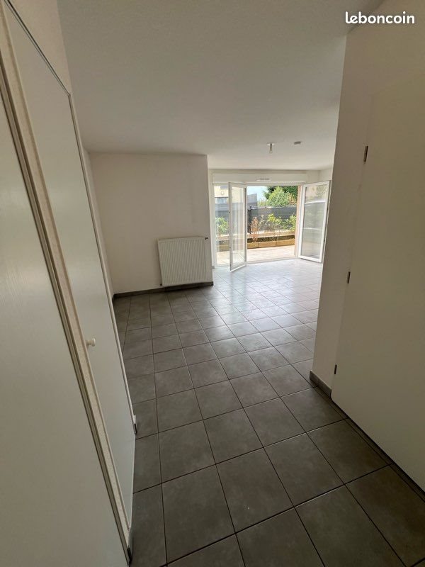 Appartement à louer, 52m², Pollionnay