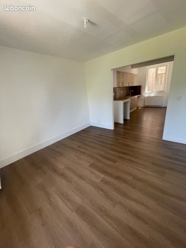 Appartement à louer, 100m², Villersexel