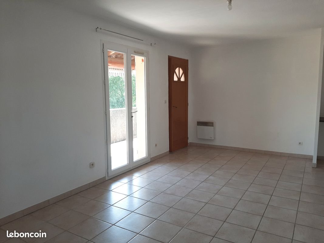 Appartement à louer, 55m², Mallemort