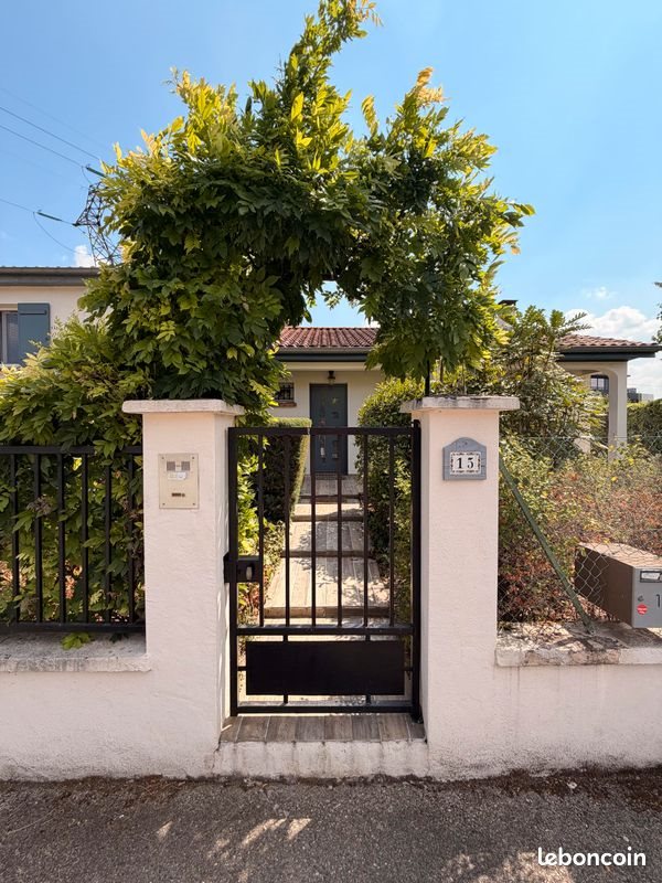 Maison à vendre, 106m², Pierre-Bénite