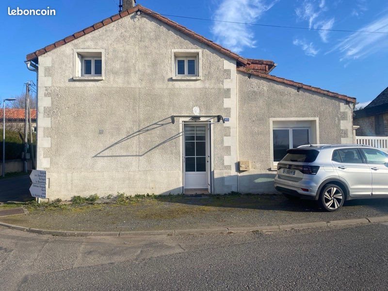 Maison à louer, 57m², Usson-du-Poitou