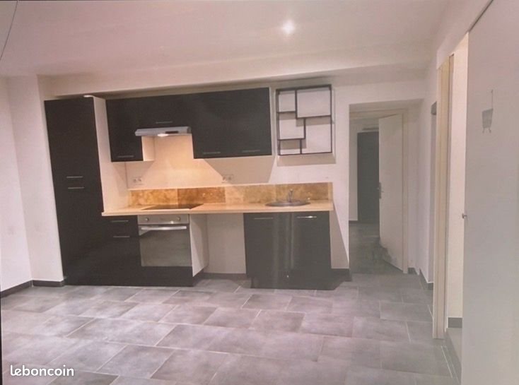 Appartement à louer, 65m², Pernes-les-Fontaines