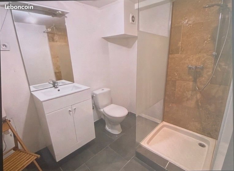 Appartement à louer, 65m², Pernes-les-Fontaines