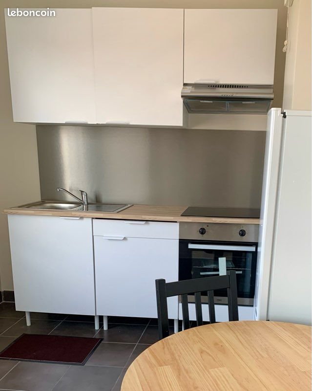 Appartement à louer, 30m², Suresnes