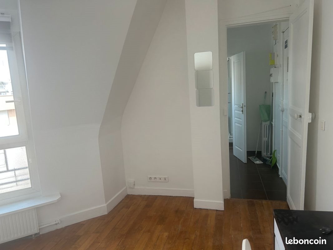 Appartement à louer, 19m², Paris 20ème