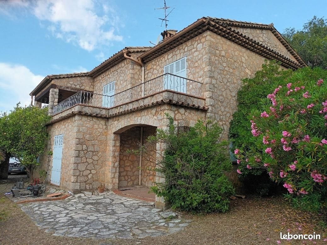 Maison à vendre, 170m², Grasse