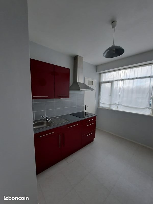 Appartement à louer, 48m², Mont-Saint-Aignan
