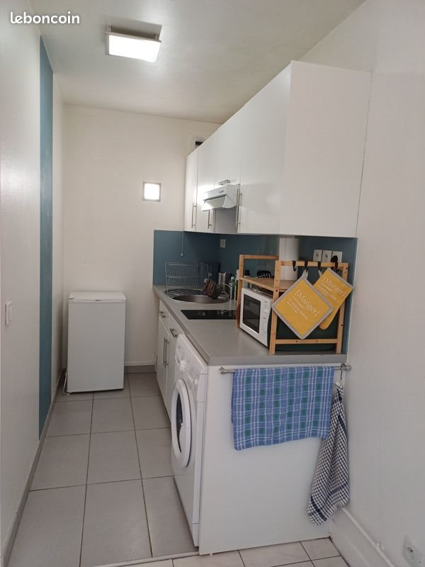 Appartement à louer, 29m², Paris 18ème
