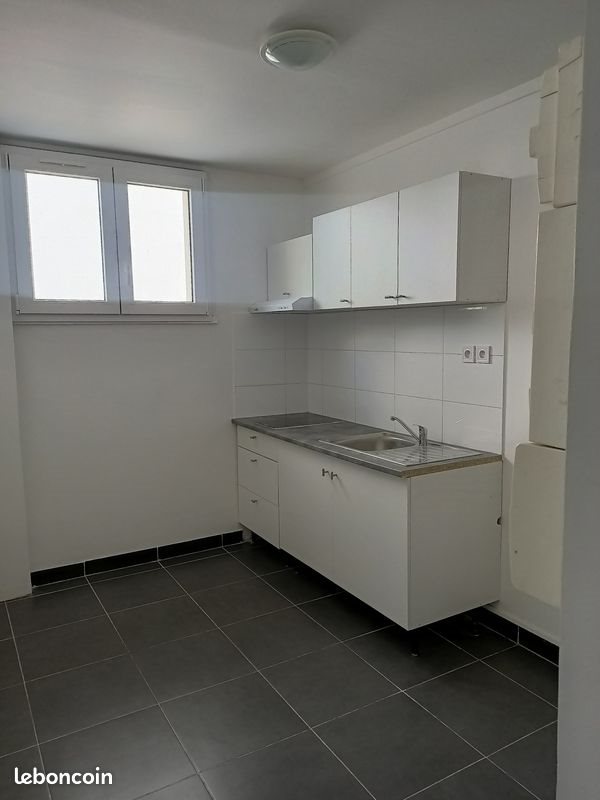 Appartement à louer, 23m², Thiais
