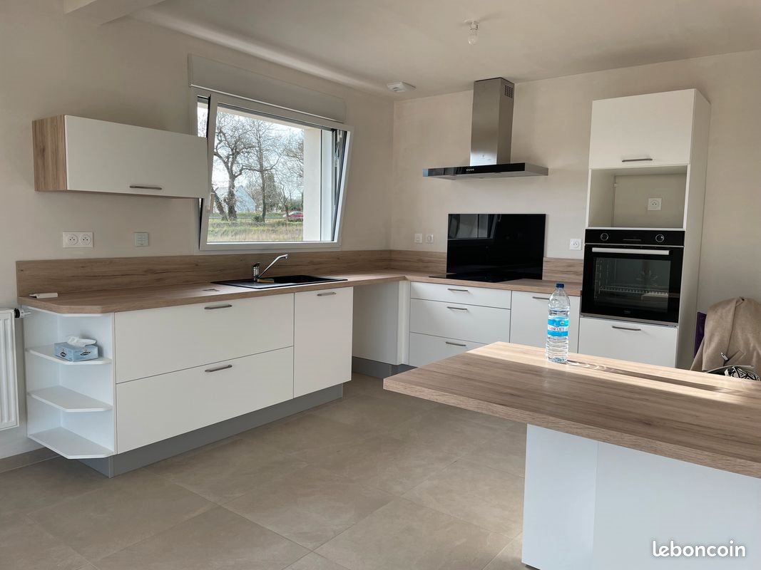 Maison à louer, 96m², Saint-Quay-Perros
