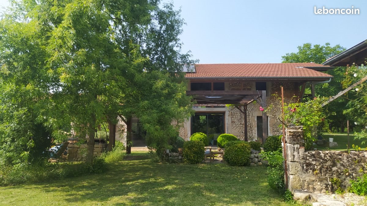 Maison à vendre, 140m², Saint-Hilaire-du-Rosier