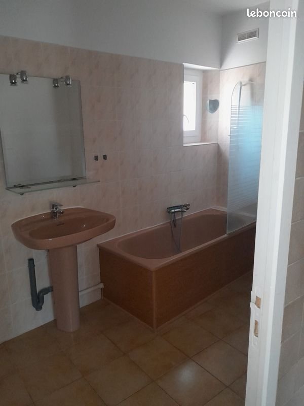 Appartement à vendre, 44m², Eyguières